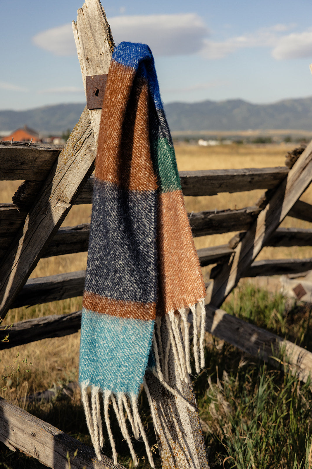 Cold Wind Colorblock Scarf