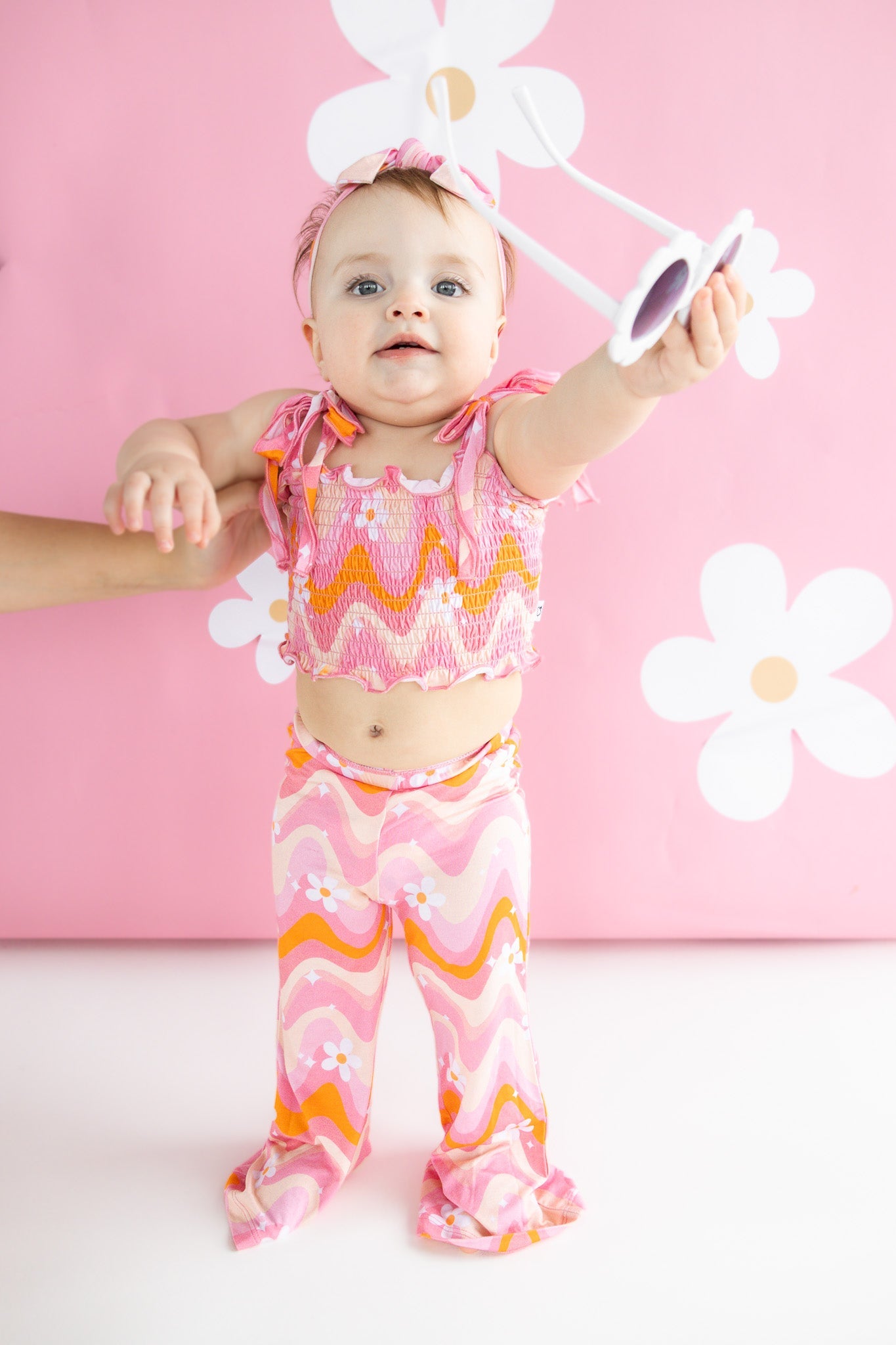 GROOVY FLORAL DREAM SMOCKED FLARE SET