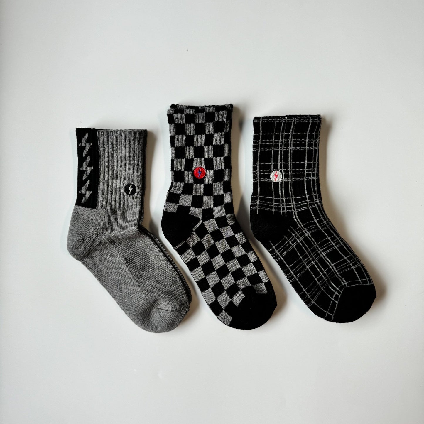 3 - PACK "CHECK THE VOLTS" SOCKS - Mack & Harvie