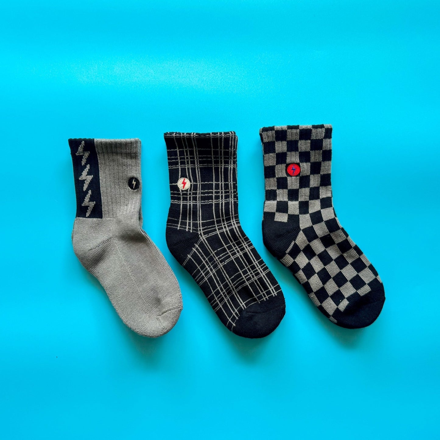 3 - PACK "CHECK THE VOLTS" SOCKS - Mack & Harvie