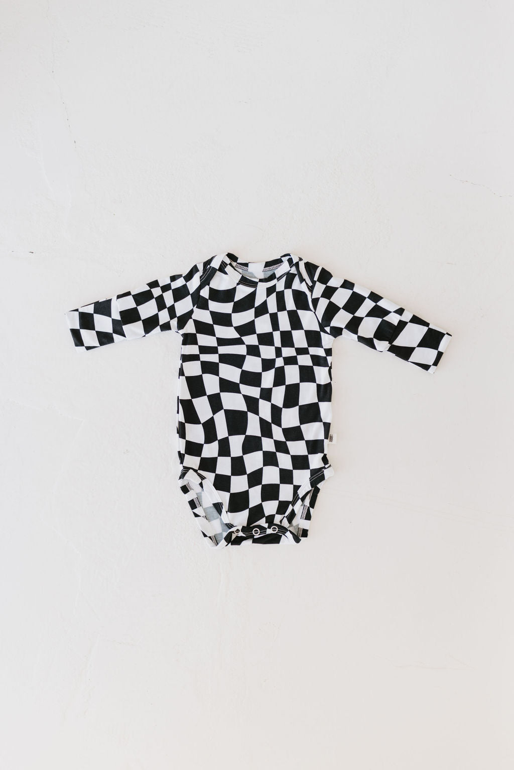 Long Sleeve Bamboo Snapsuit | Black & White Wavy Checkerboard