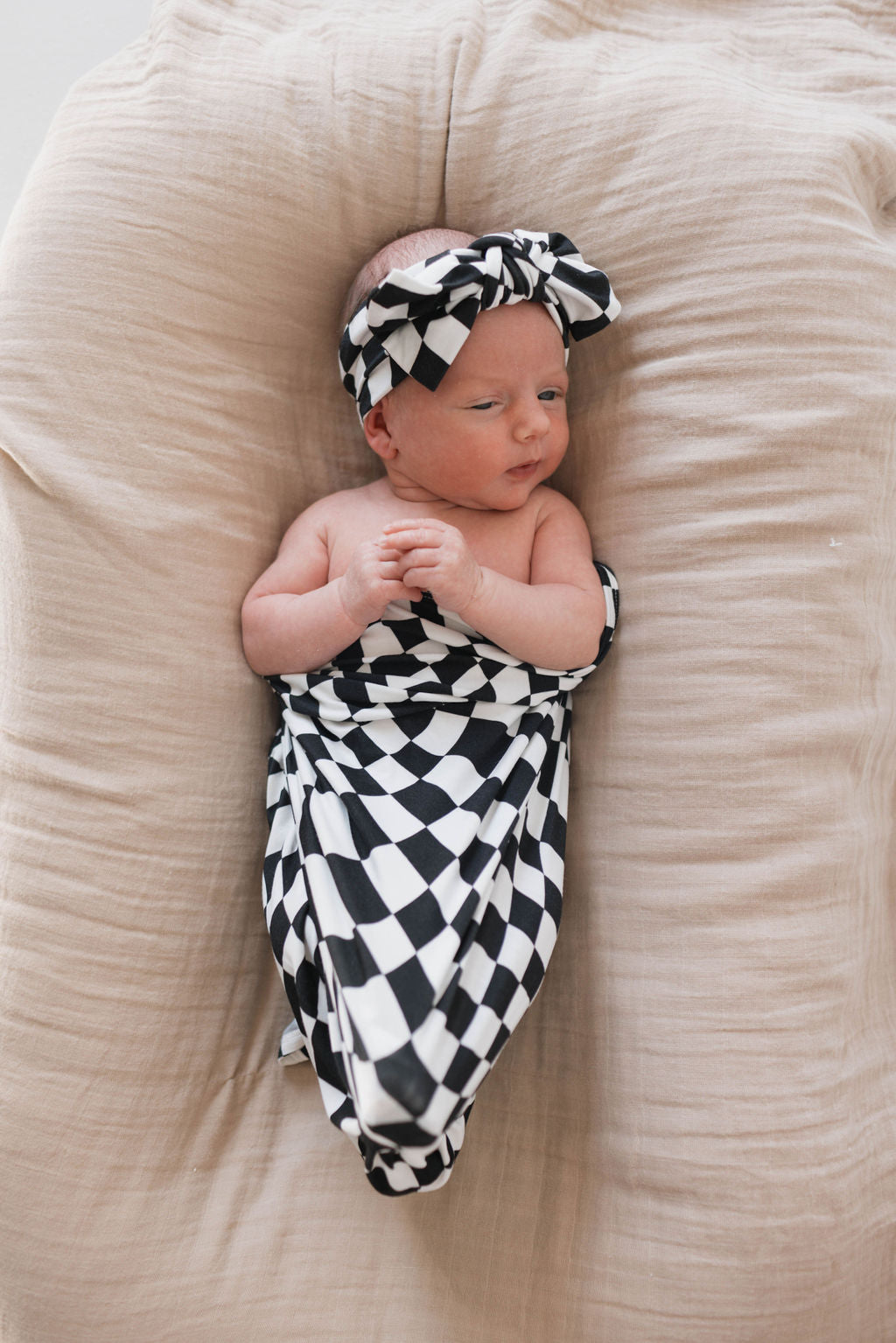 Bamboo Head Wrap | Black & White Wavy Checkerboard