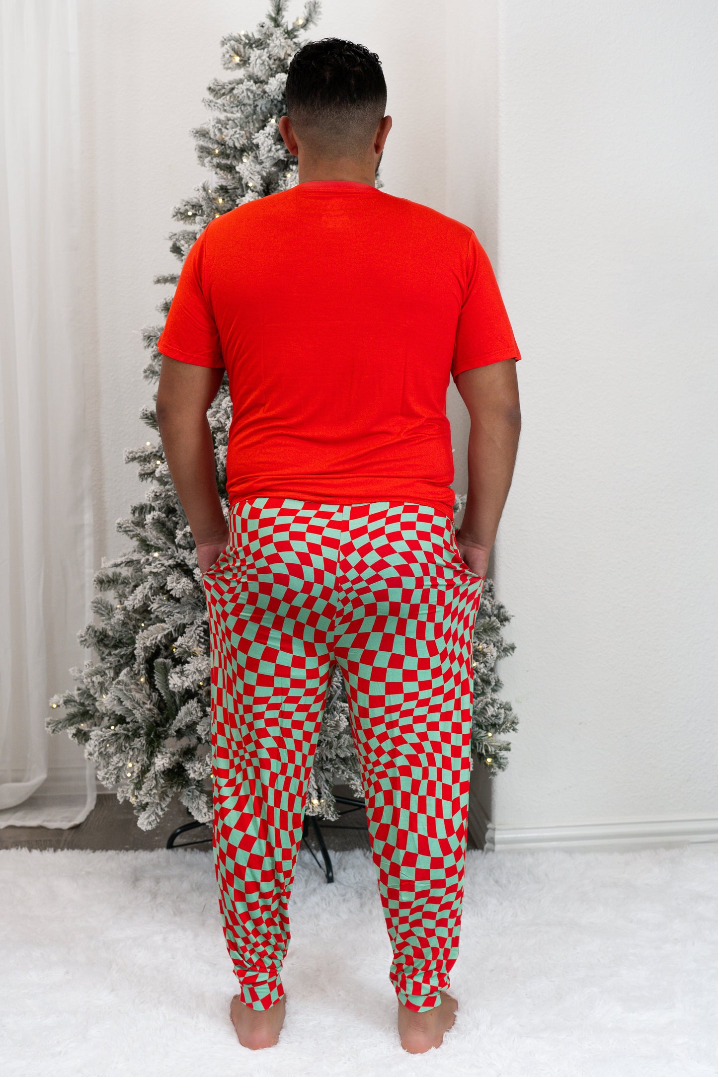 HOLLY JOLLY MEN'S DREAM JOGGER SET