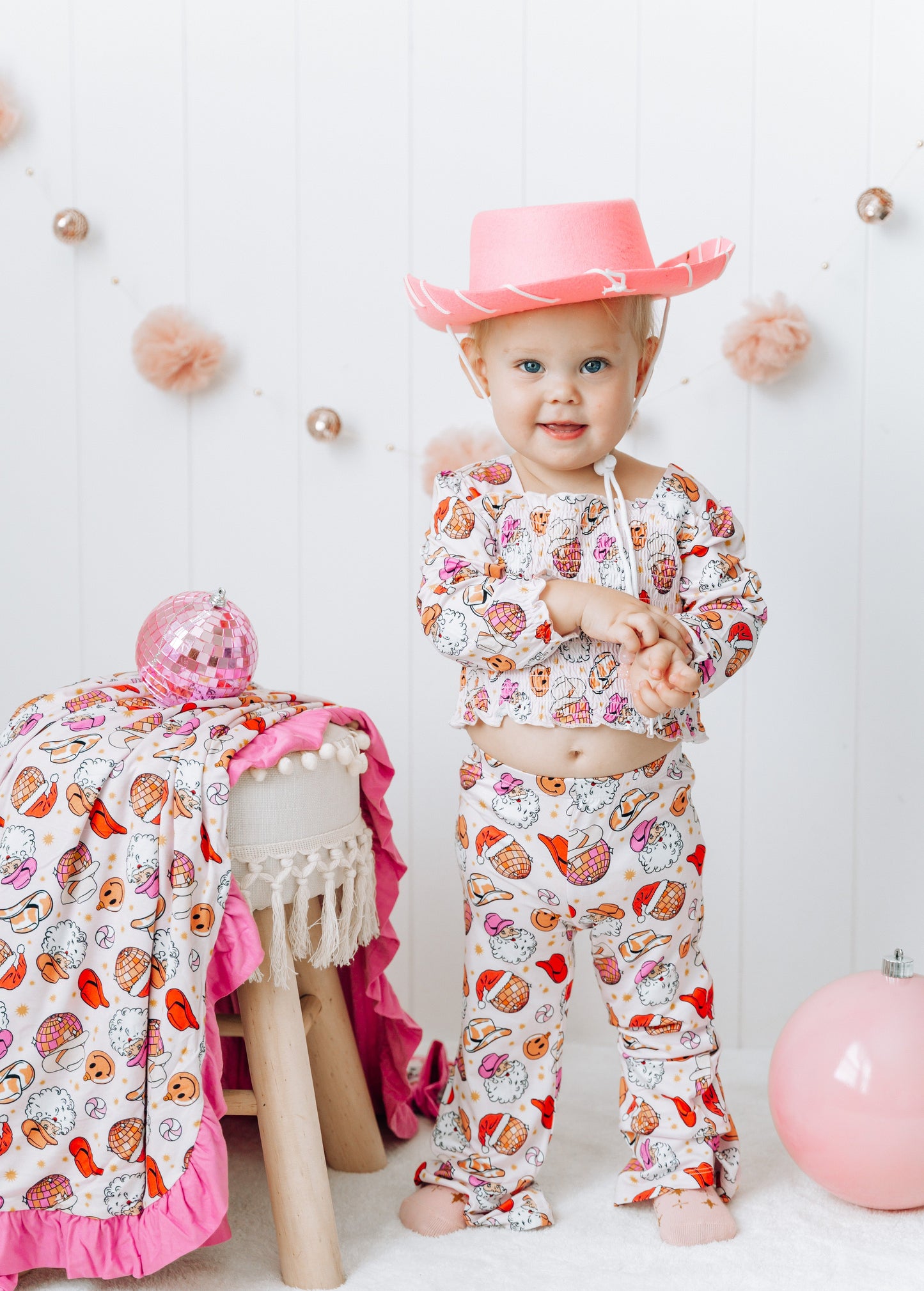 COWGIRL CLAUS DREAM SMOCKED FLARE SET