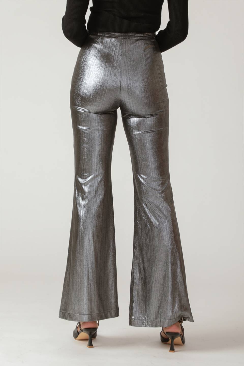 FLIRTY VIBES FOIL COATED WOVEN PANTS