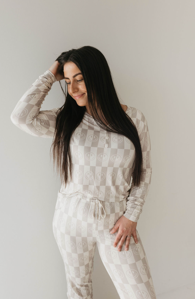 Women's Bamboo Pajamas | Smile Checkerboard