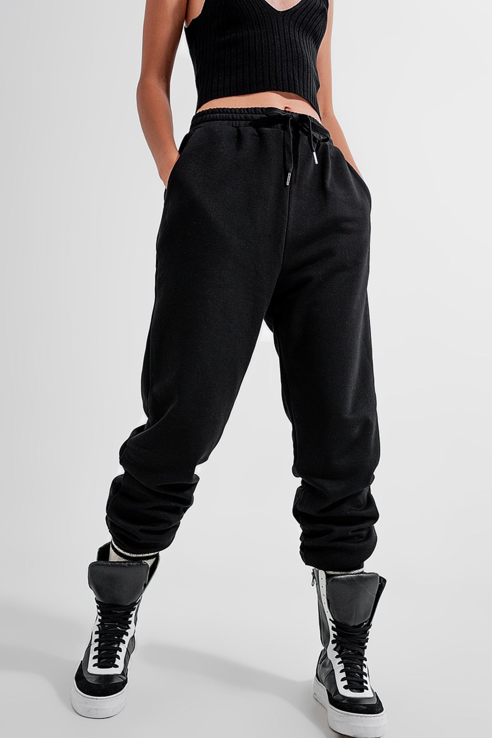 Adjustable Waistband Joggers in Black - Mack & Harvie