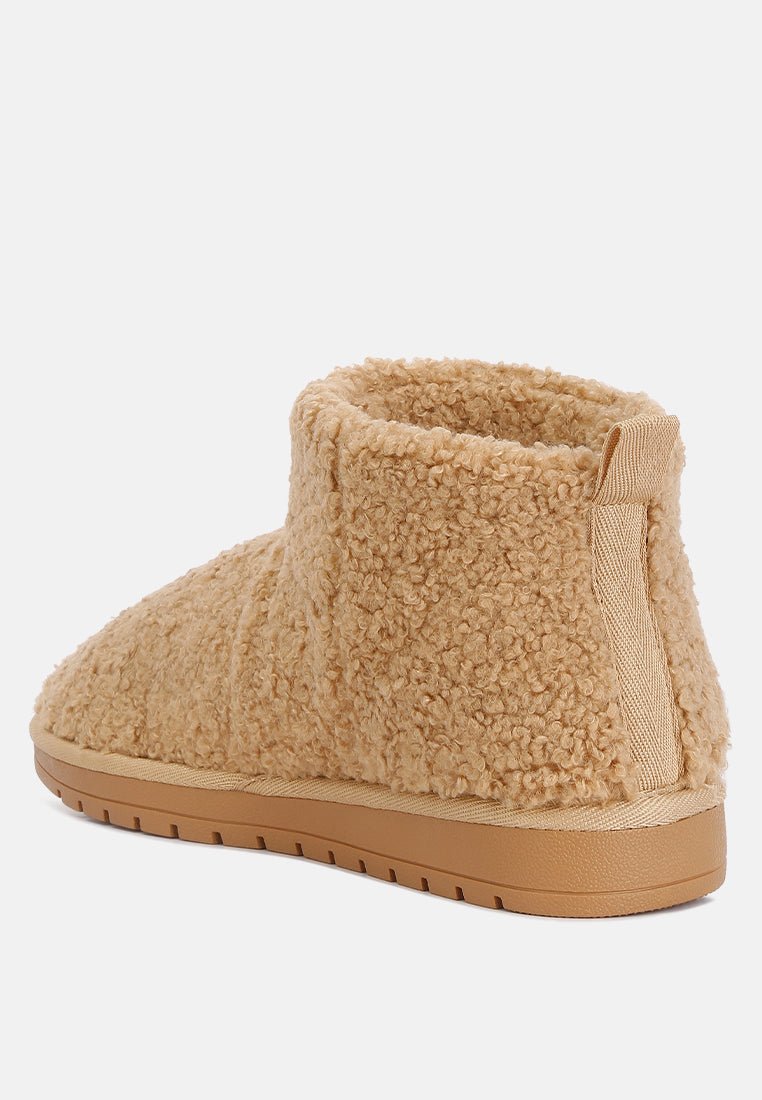 Anatole Fleece Exterior Fluffy Boots - Mack & Harvie