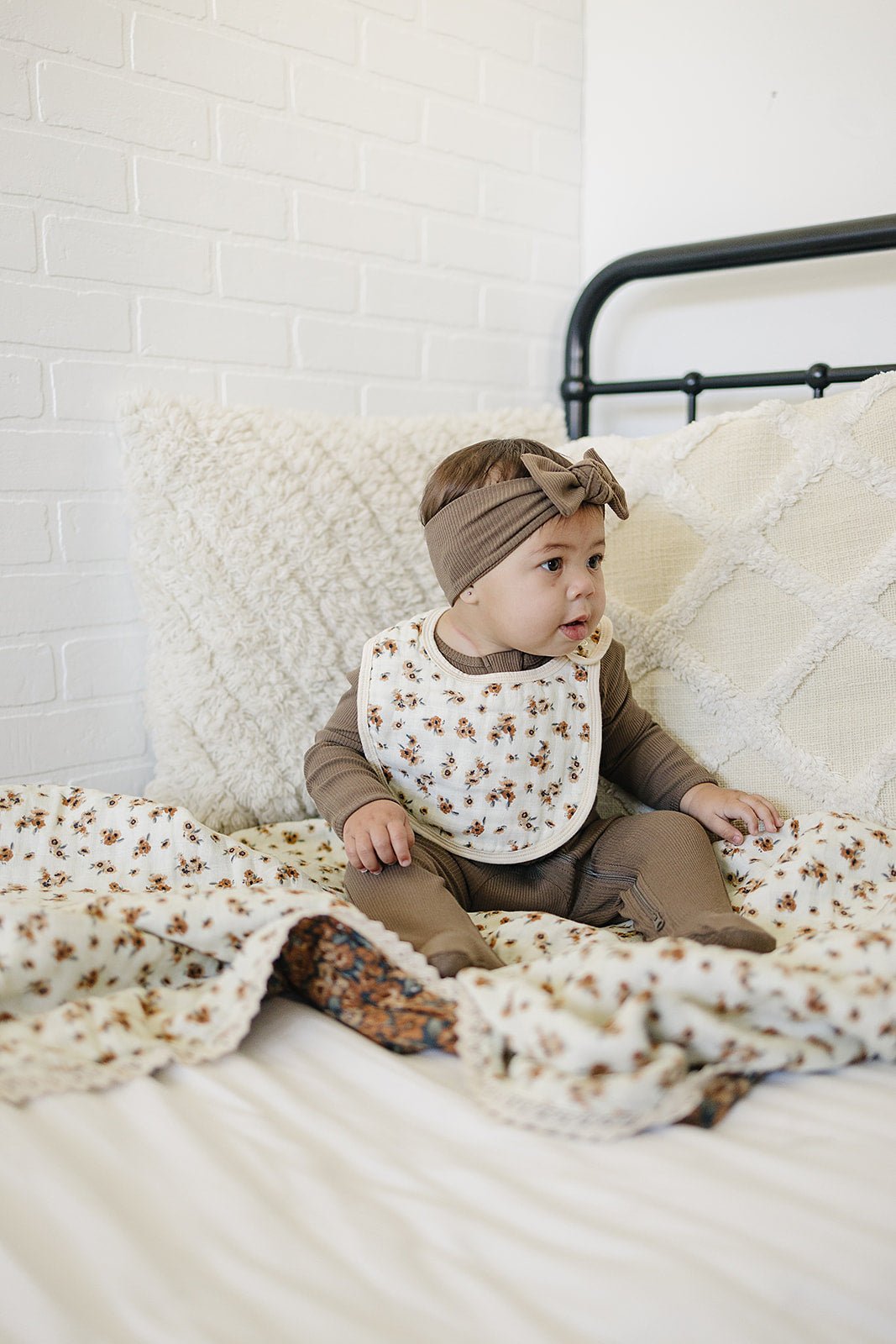 Autumn Bloom Classic Muslin Bib - Mack & Harvie