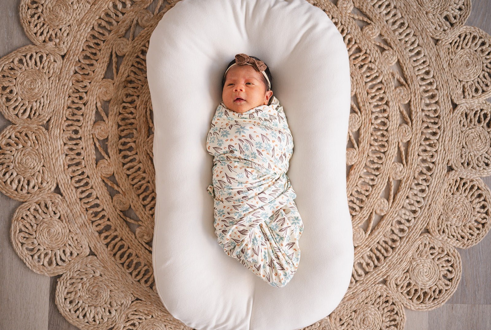 Bamboo Stretch Swaddle - La La Floral - Mack & Harvie