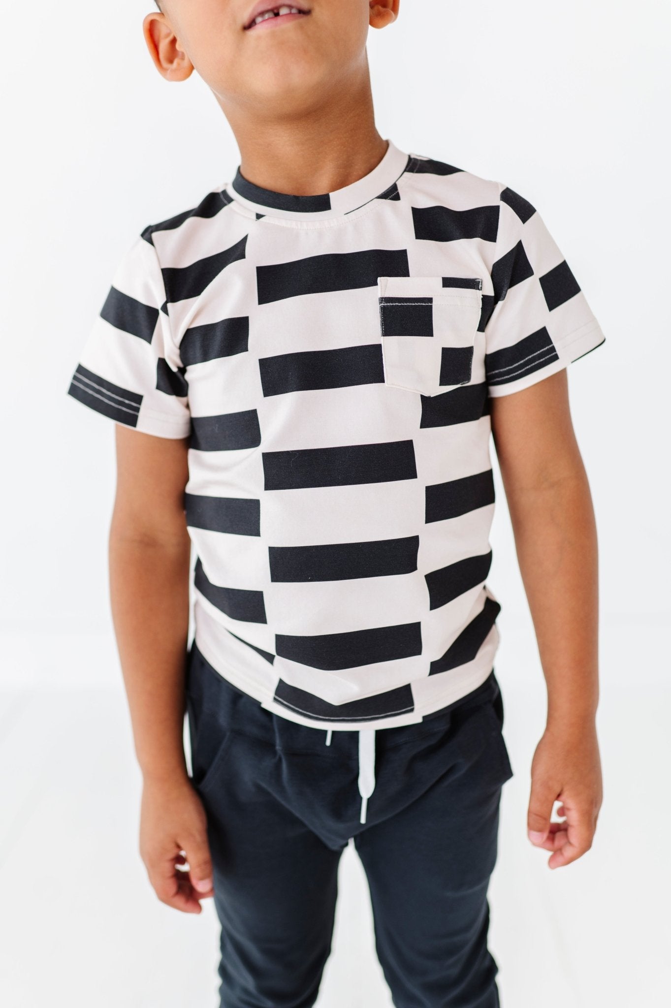 BLACK CHECK | Pocket Tee - Mack & Harvie