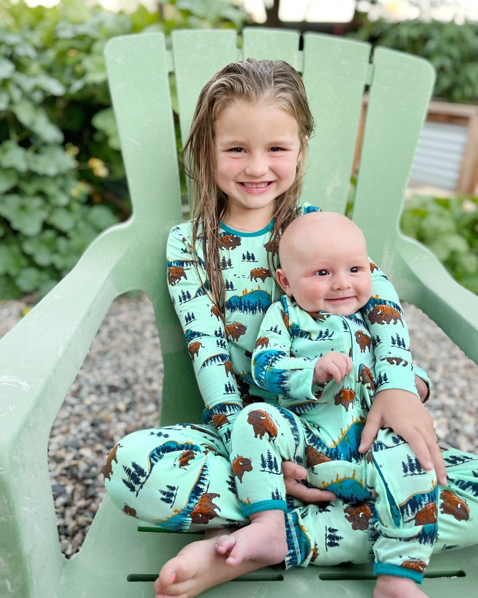 Born to be Wild Bisons Long Sleeve Pajama Set (6M - 12Y) - Mack & Harvie