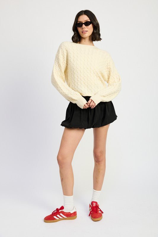 CABLE KNIT CROPPED SWEATER - Mack & Harvie