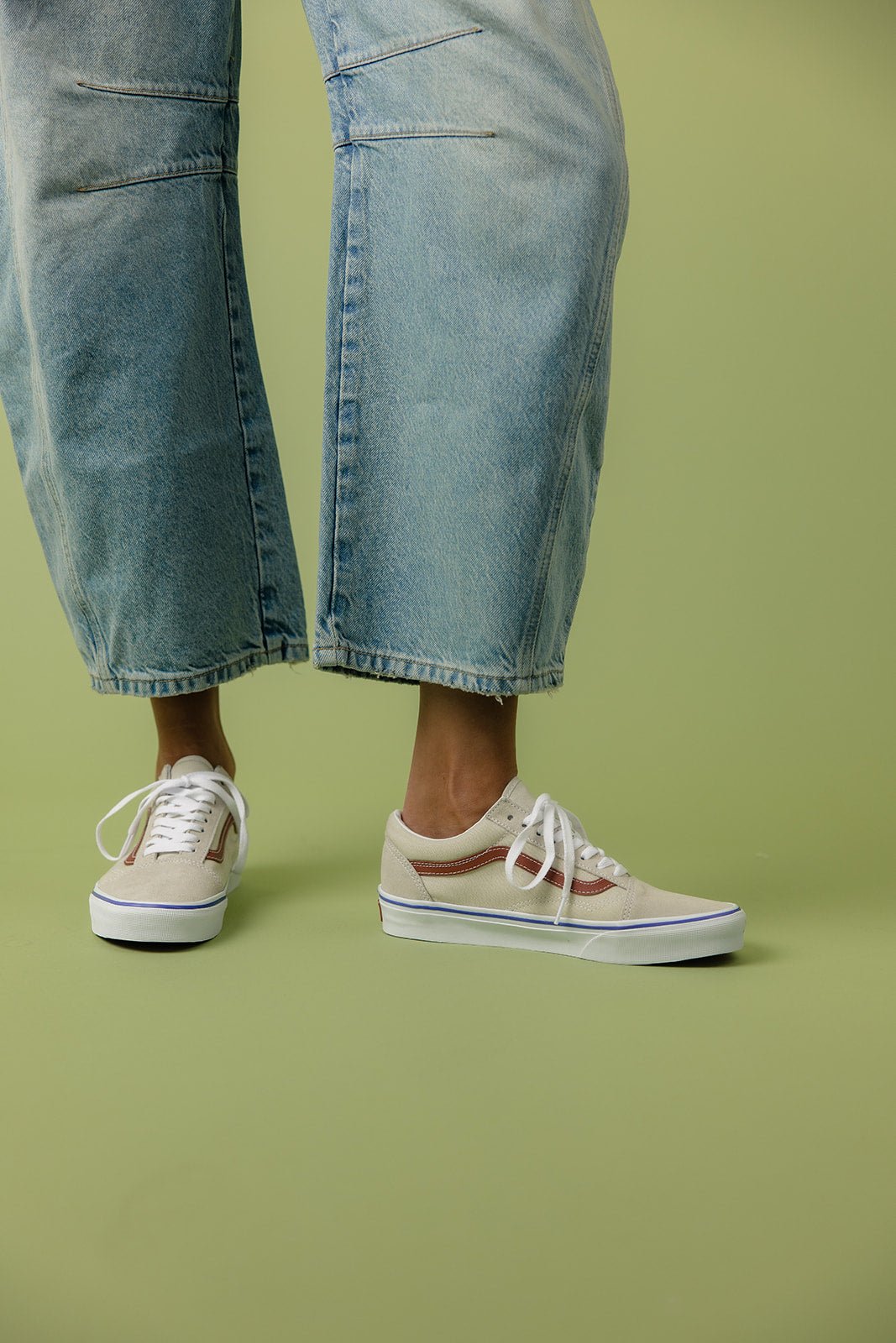 Old skool vans with jeans best sale