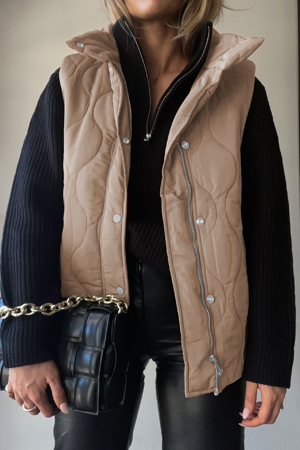 Collared Neck Vest with Pockets - Mack & Harvie