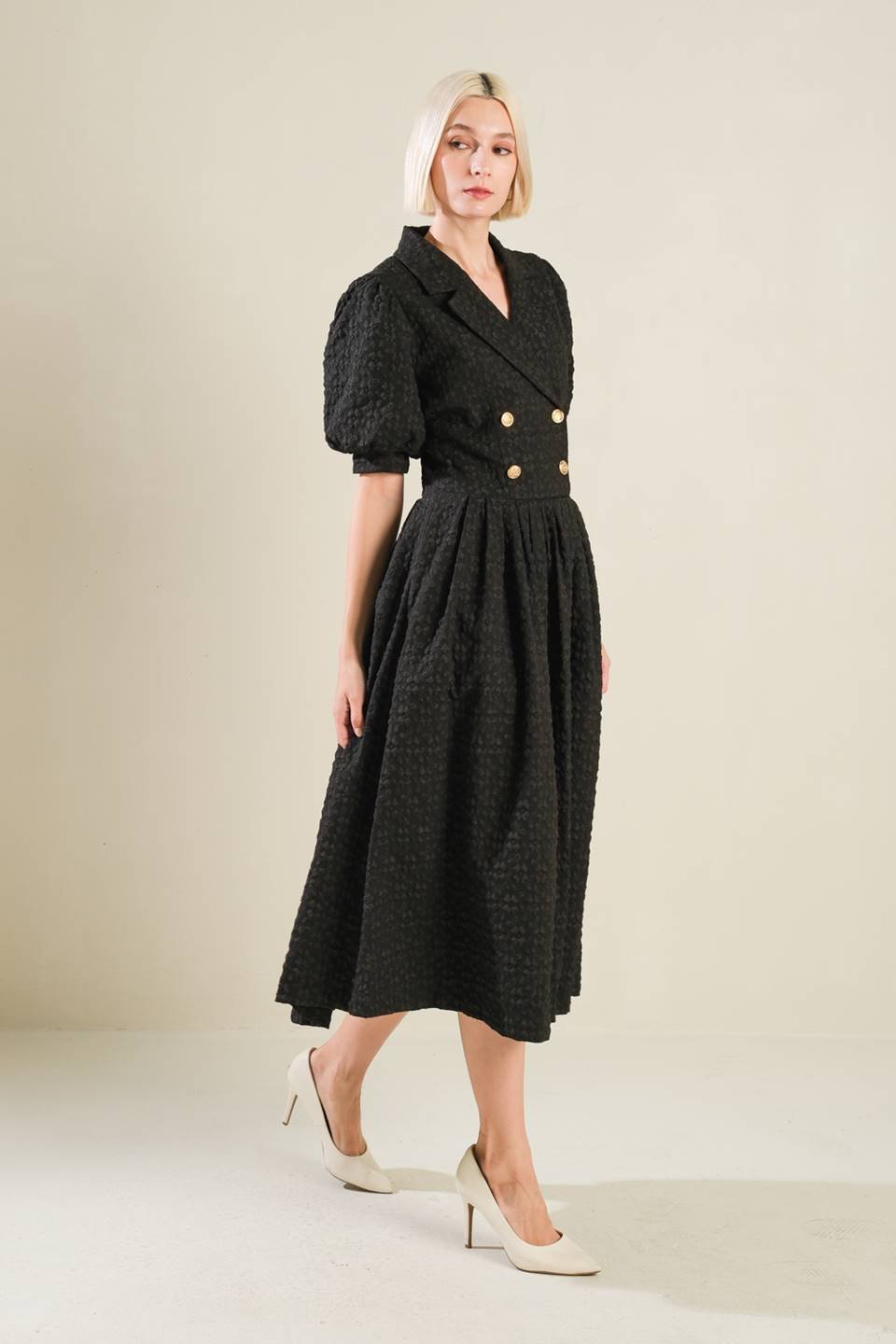 CONSTANTLY TRENDY WOVEN MIDI DRESS - Mack & Harvie