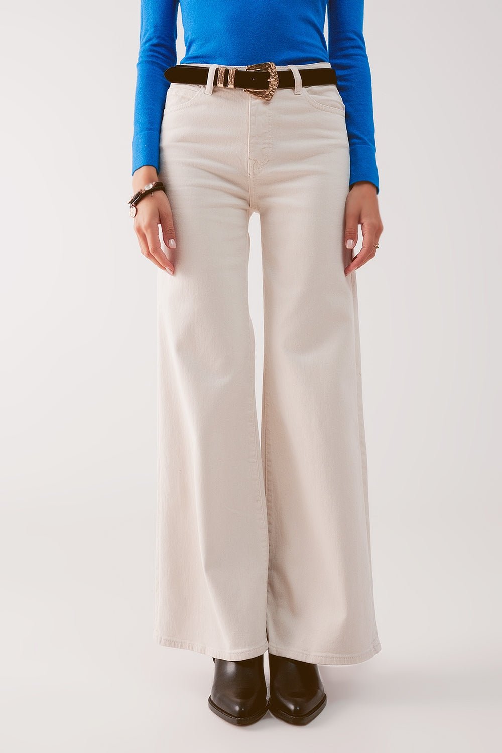 Cotton Blend Wide Leg Jeans in Beige - Mack & Harvie