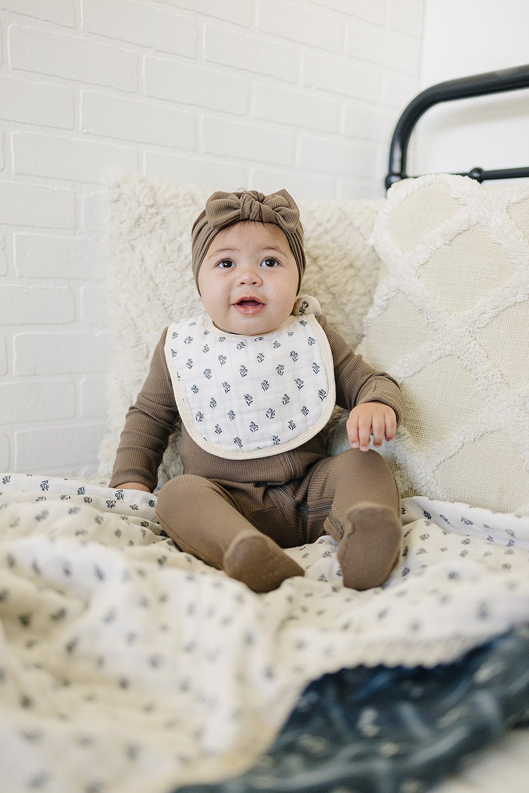 Cream Berry Classic Muslin Bib - Mack & Harvie