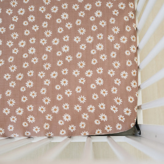 Daisy Dream Muslin Crib Sheet - Mack & Harvie