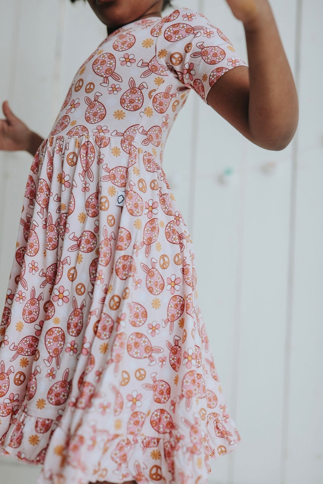 DON'T WORRY BE HOPPY DREAM RUFFLE DRESS - Mack & Harvie