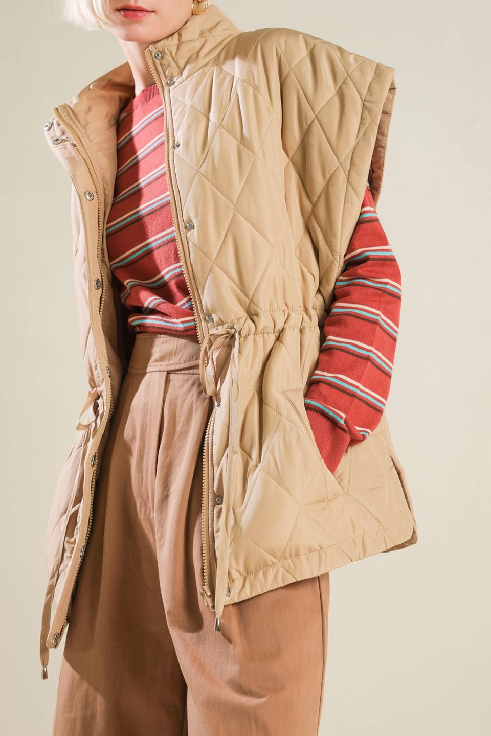 ENDLESS INSPIRATION VEST JACKET - Mack & Harvie