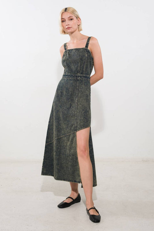 EXOTIC BREEZE DENIM MIDI DRESS - Mack & Harvie