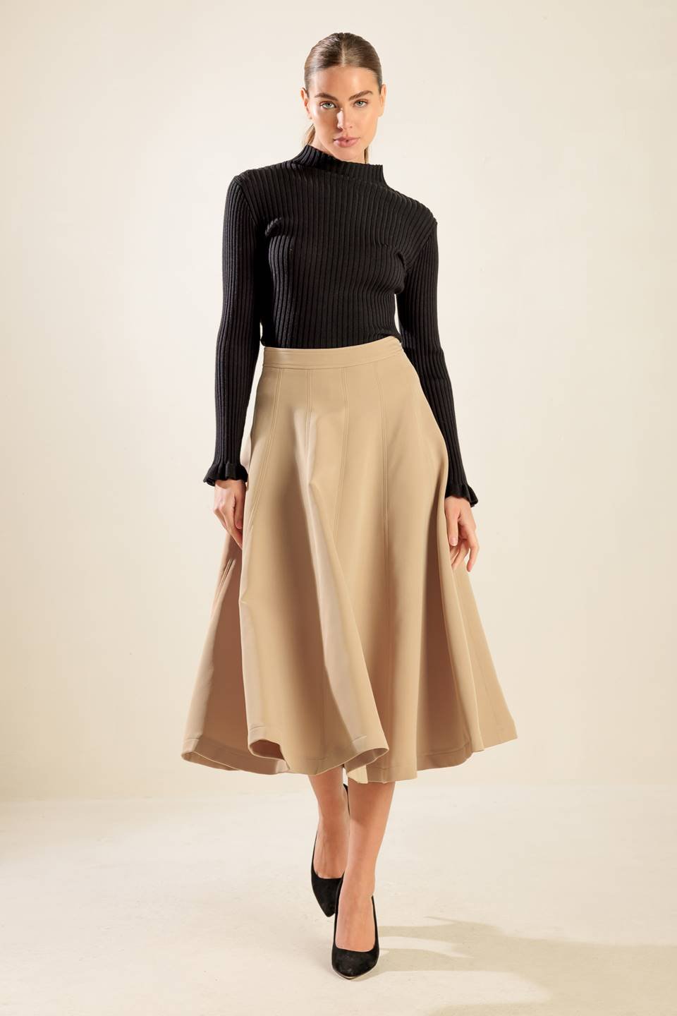 FALLING INTO BLISS WOVEN MIDI SKIRT - Mack & Harvie