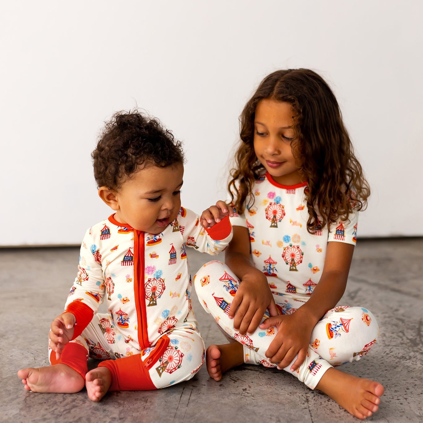 Free Birdees County Fair Short Sleeve Pajama Set (2T - 12Y) - Mack & Harvie