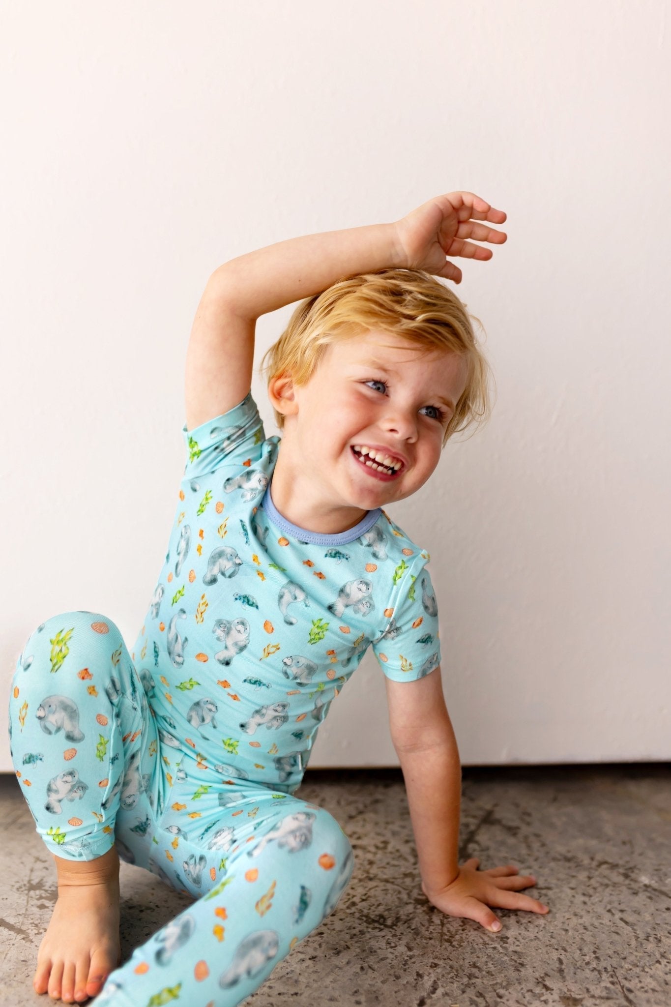 Get Your Float on Manatees Short Sleeve Pajama Set (2T - 12Y) - Mack & Harvie