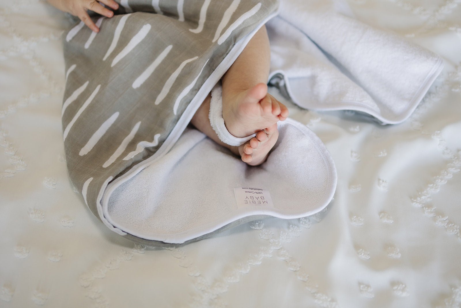 Grey Dash Muslin Hooded Towel - Mack & Harvie