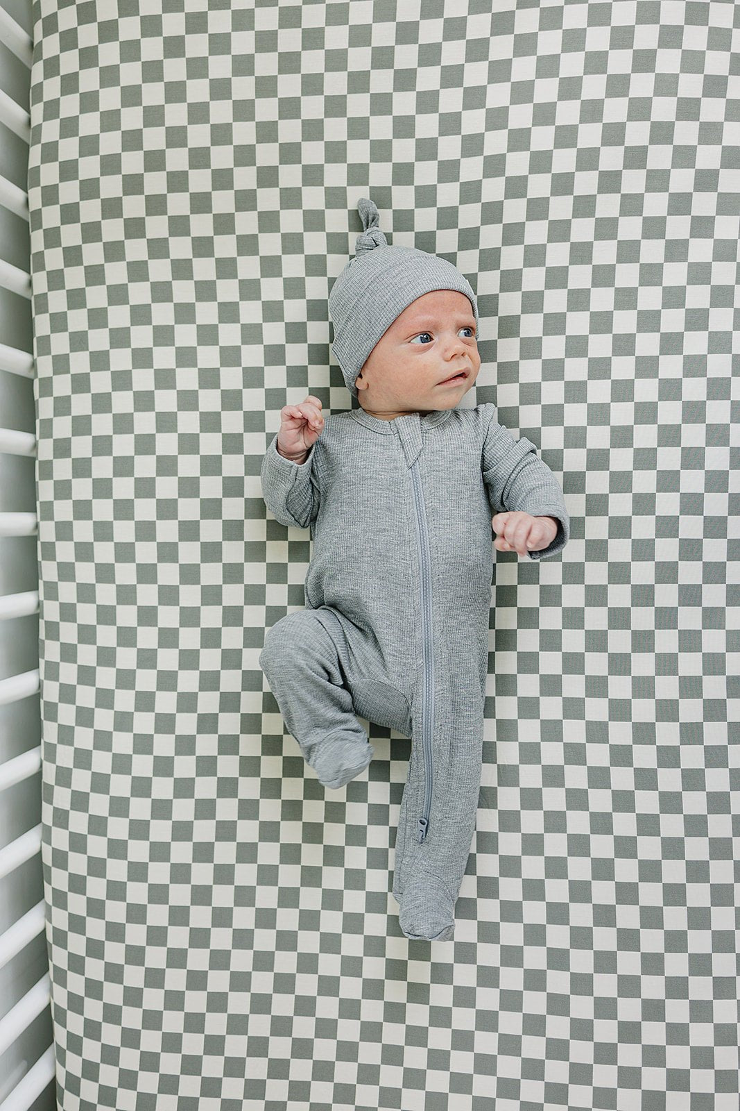 Heather Grey Ribbed Bamboo Newborn Knot Hat - Mack & Harvie