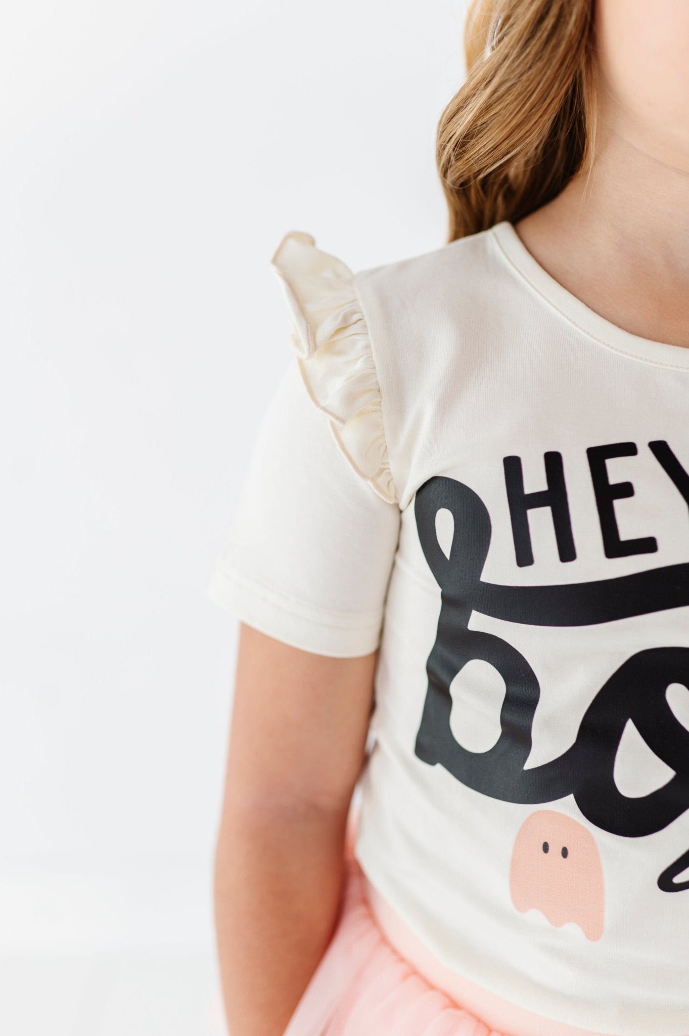 HEY BOO THANG | Ruffle Graphic Tee (Cream) - Mack & Harvie