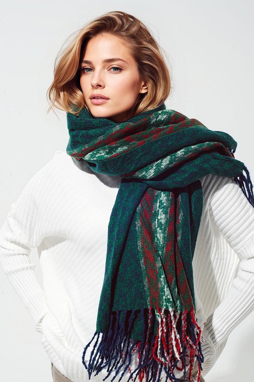 Houndstooth Design Scarf in Green and Red - Mack & Harvie