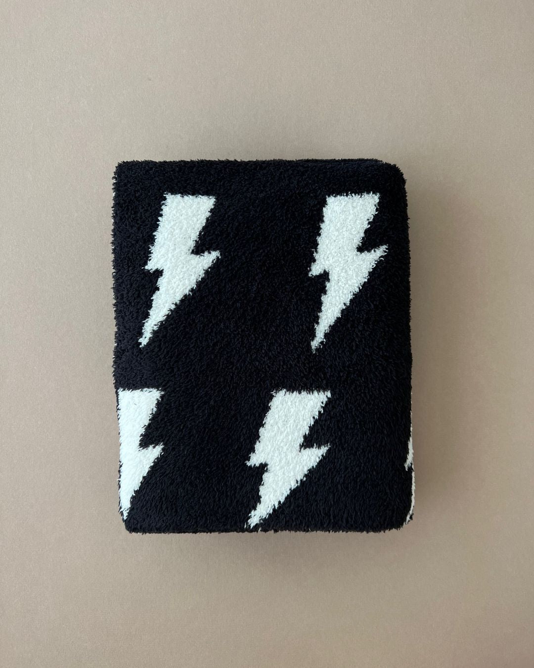 Lightning Bolt Fuzzy Blanket | Black - Mack & Harvie