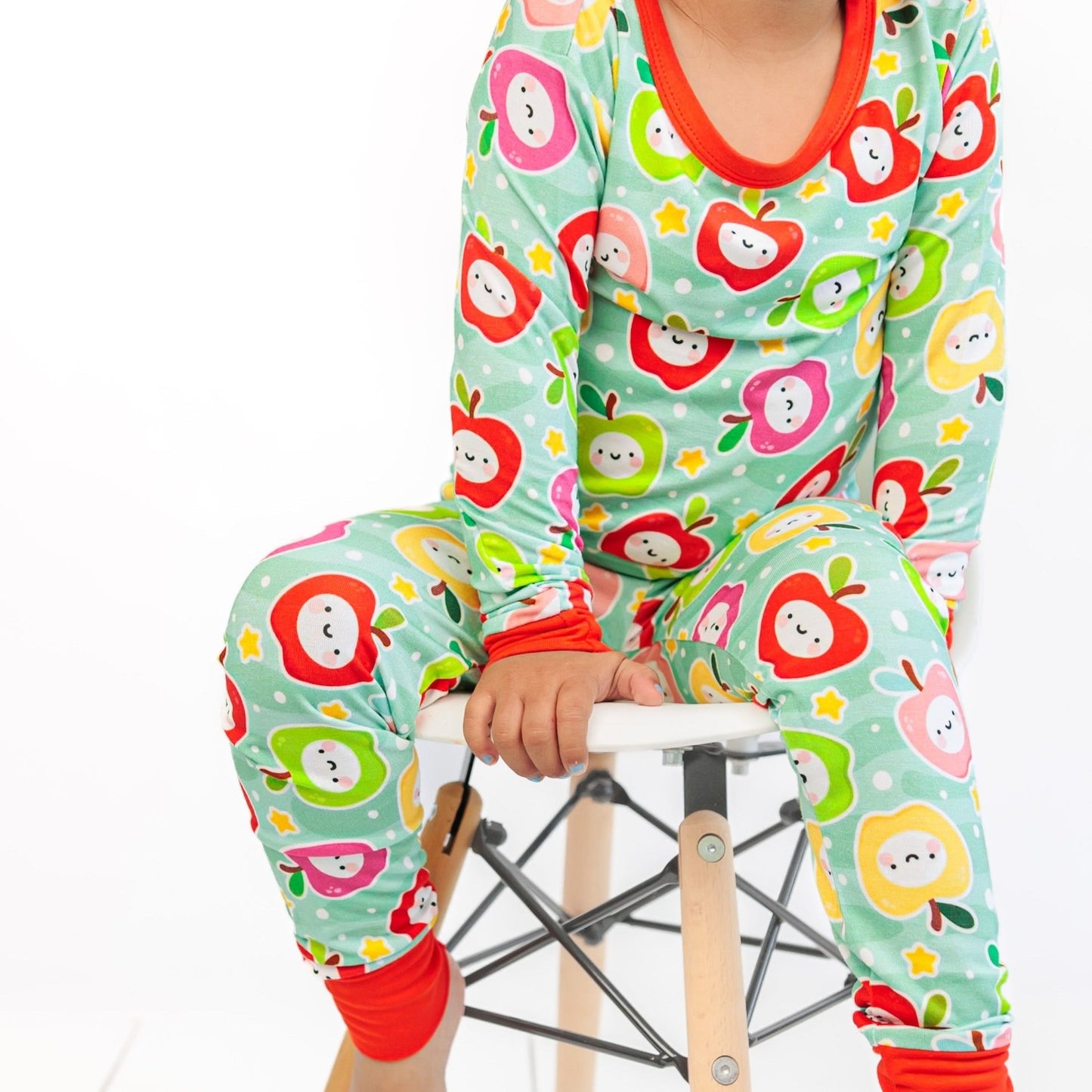 LONG SLEEVE 2 PIECE SETS - Kawaii Apple - Mack & Harvie