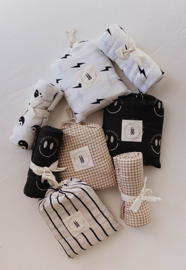 Muslin Swaddle | Black & White Yin Yang - Mack & Harvie