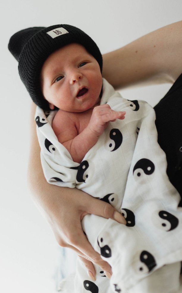 Muslin Swaddle | Black & White Yin Yang - Mack & Harvie