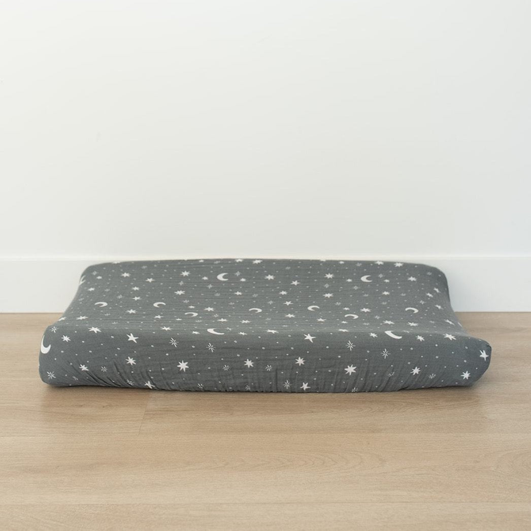 Night Sky Muslin Changing Pad Cover - Mack & Harvie