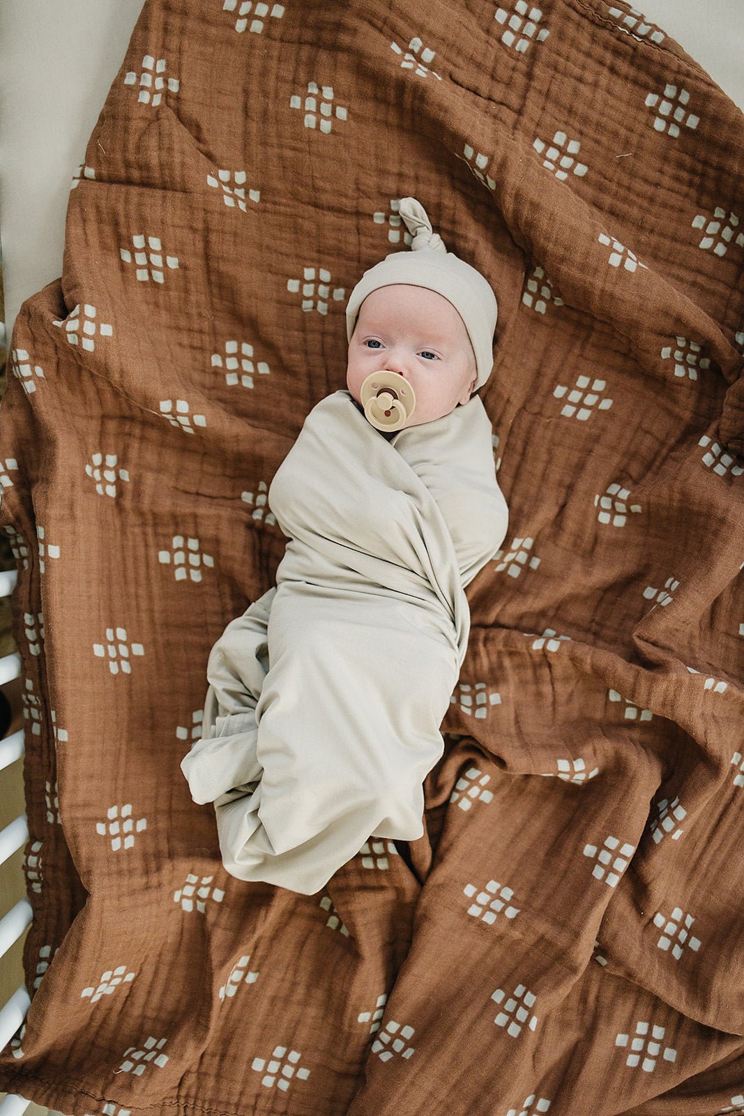 Oatmeal Bamboo Newborn Knot Hat - Mack & Harvie