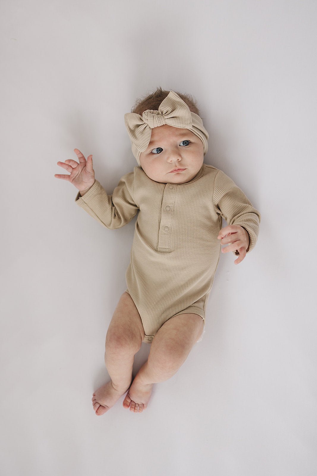 Oatmeal Organic Snap Long Sleeve Ribbed Bodysuit - Mack & Harvie