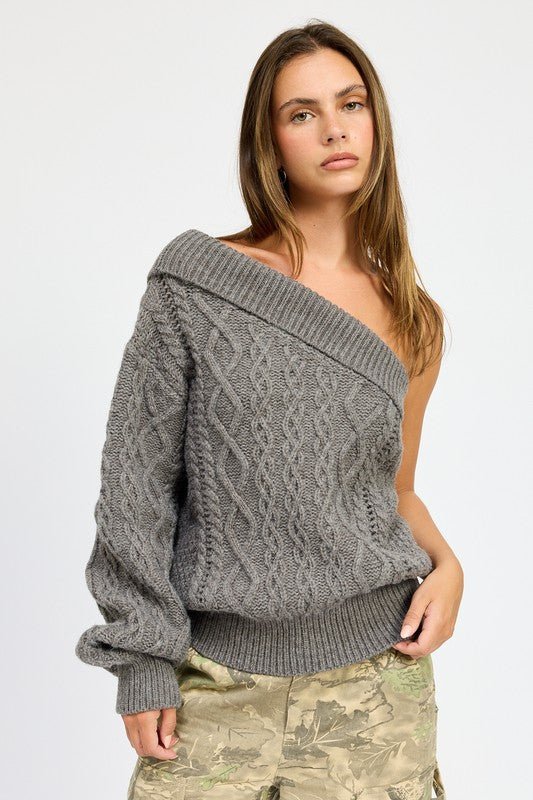 OVERSIZED ONE SHOULDER SWEATER - Mack & Harvie