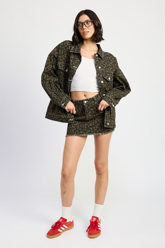 OVERSIZED PRINTED DENIM JACKET - Mack & Harvie