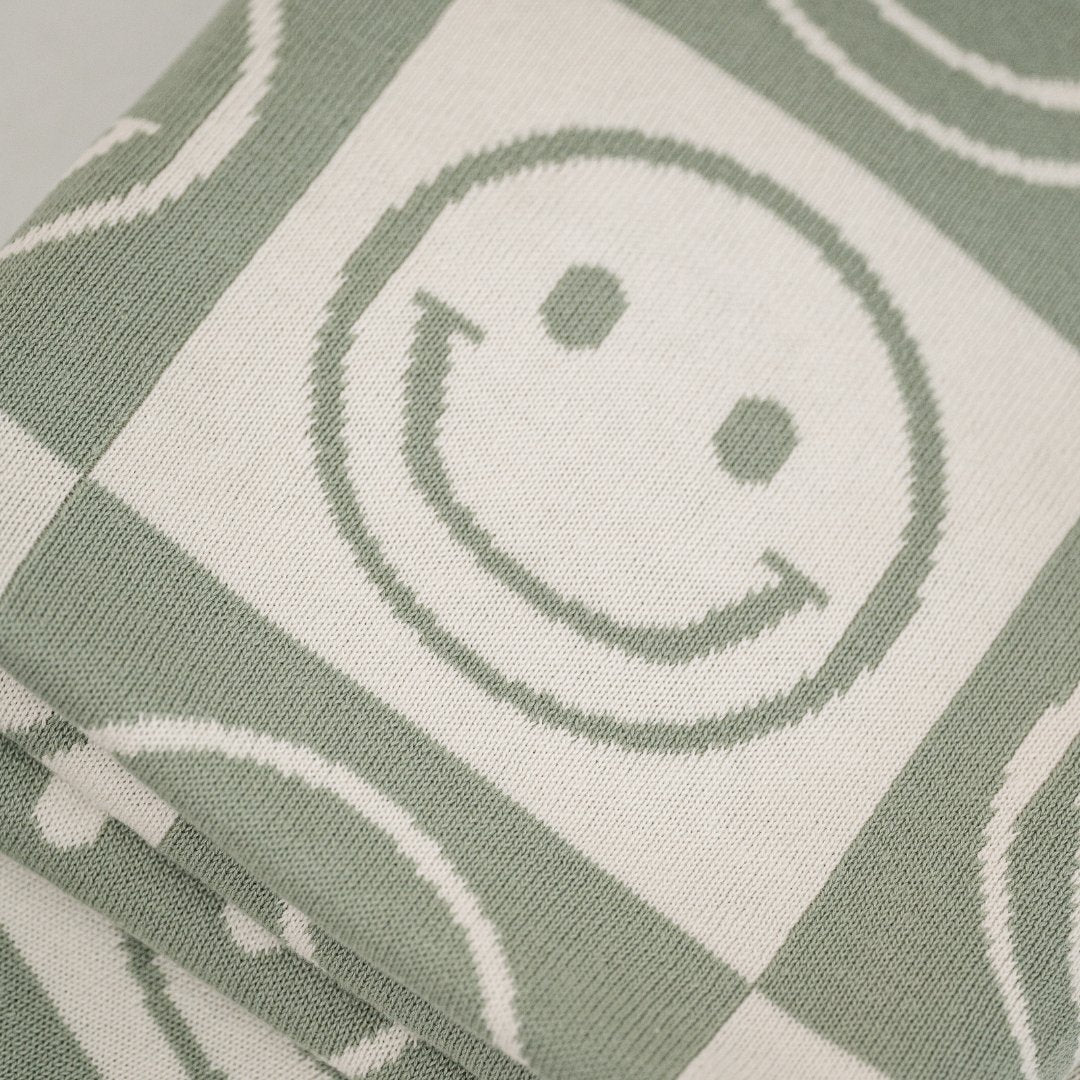 Smiley Knit Blanket - Mack & Harvie