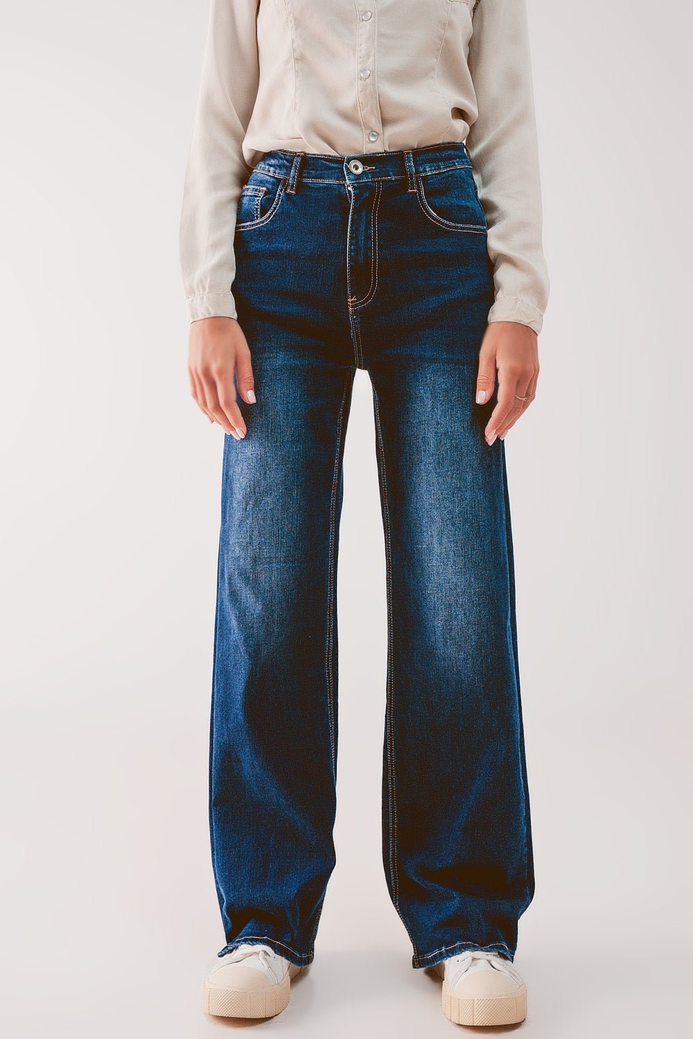 Straight Leg 90s Jeans With in Dark Blue - Mack & Harvie