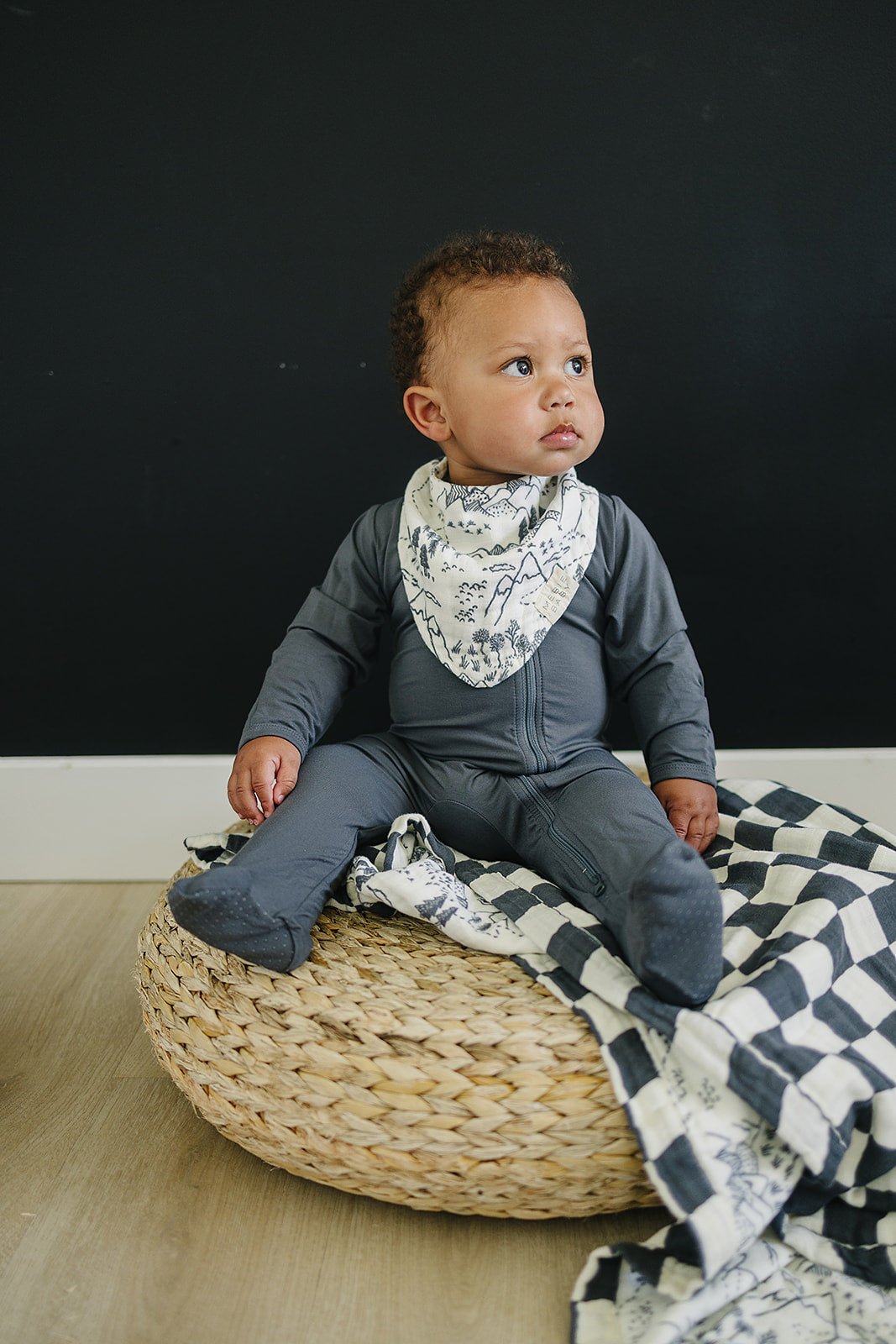 Summit Muslin Bib - Mack & Harvie