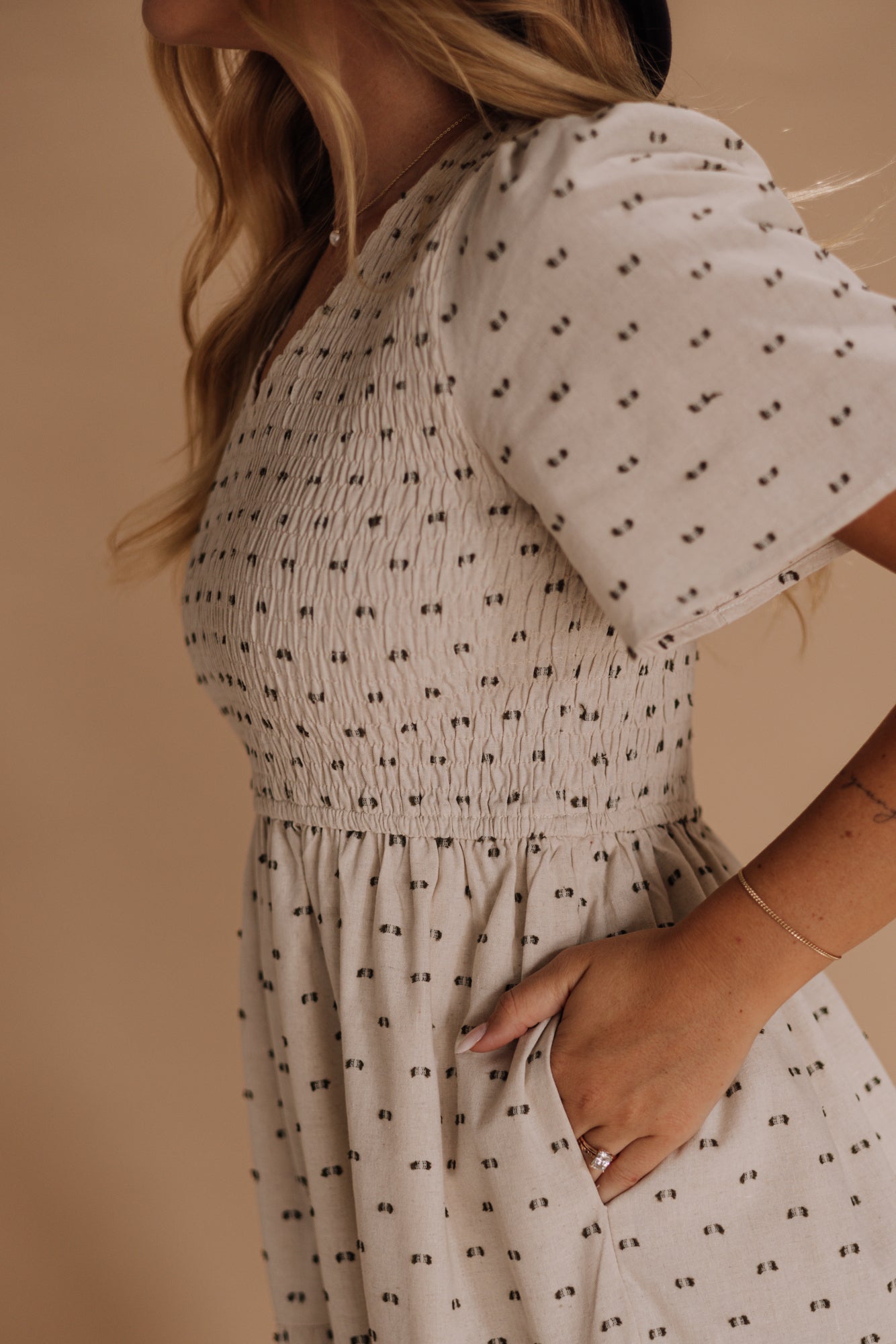 Tayla Linen Dress in Taupe - Mack & Harvie