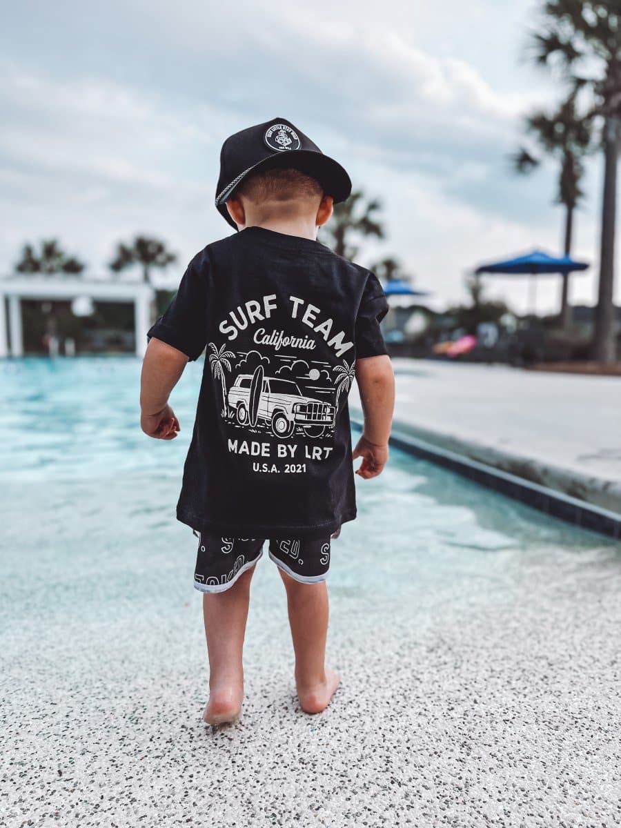 THE SURF TEAM TEE - Mack & Harvie