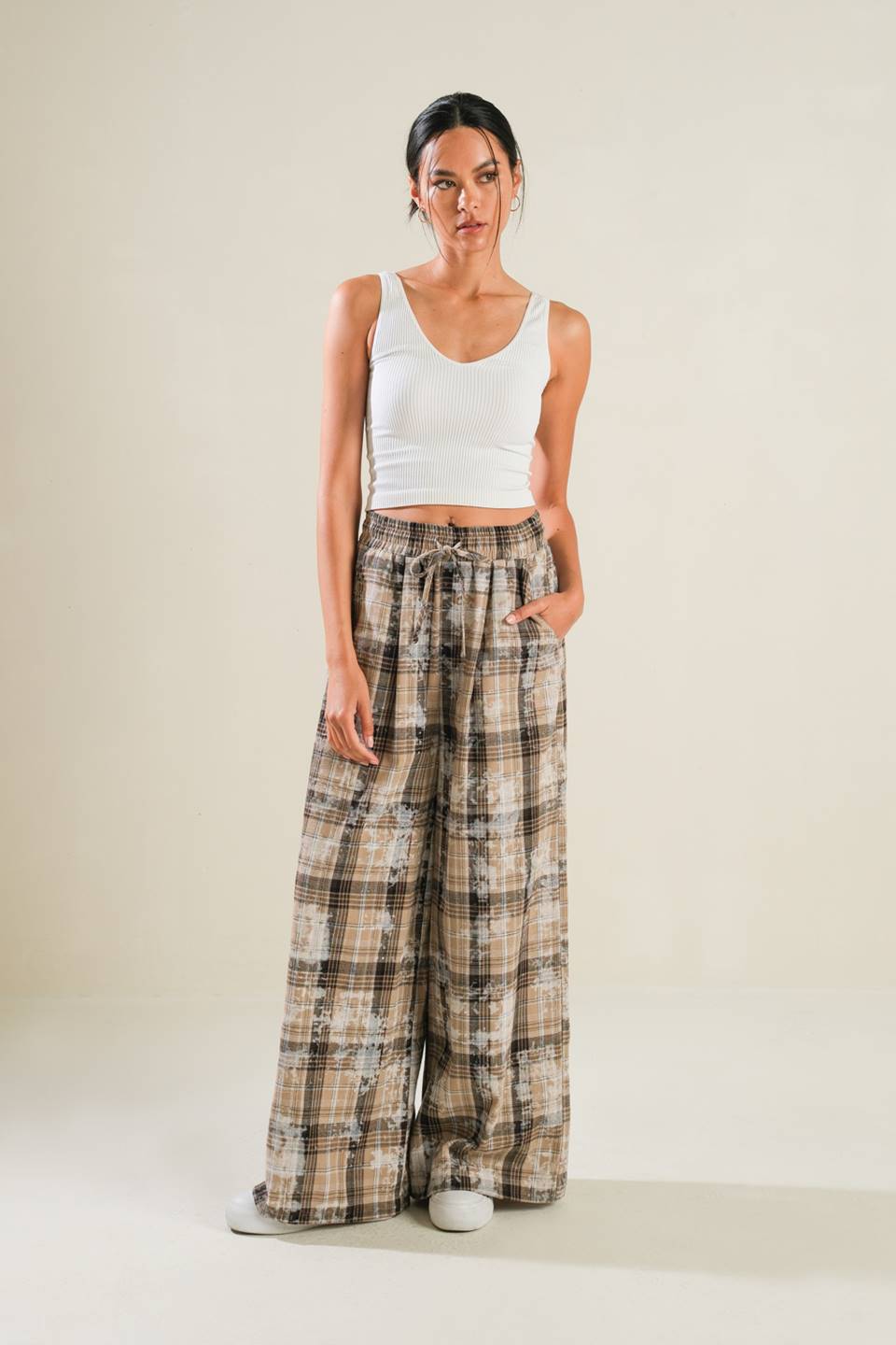 TIMELESS CHARM WOVEN PANTS - Mack & Harvie