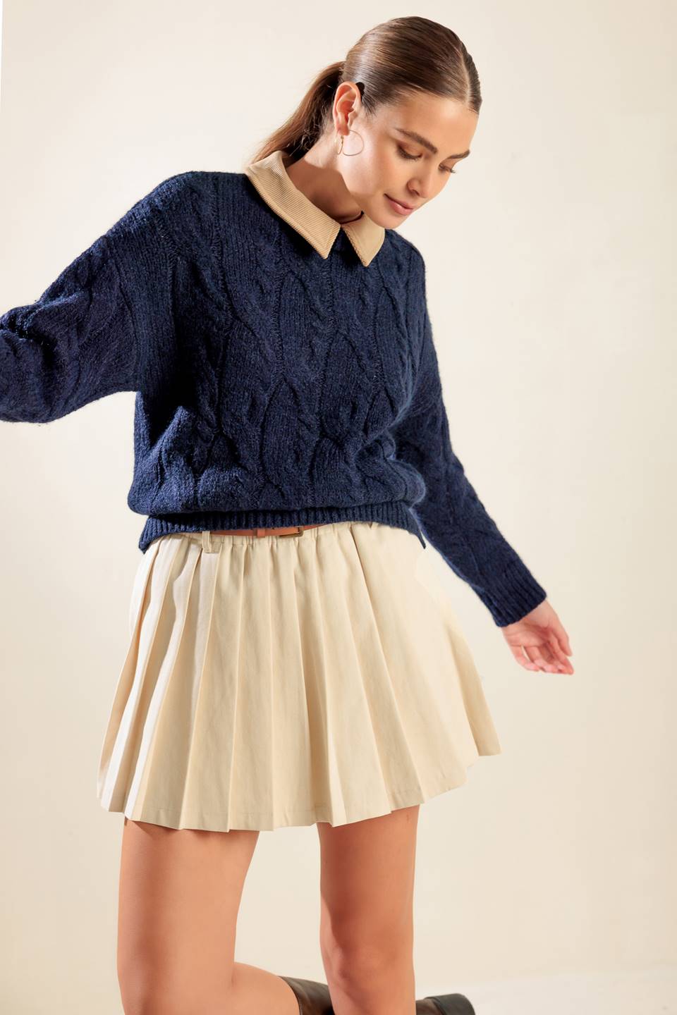 TOTALLY SMITTEN PULLOVER SWEATER TOP - Mack & Harvie