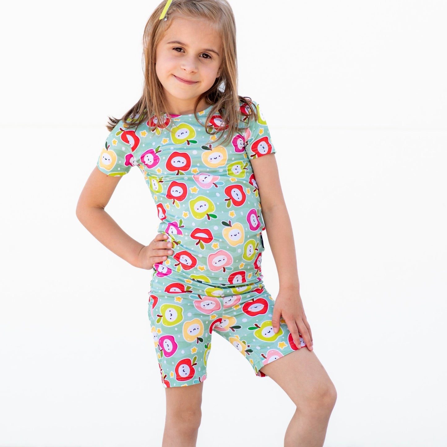 TWO PIECE SHORTIE SET - Kawaii Apple - Mack & Harvie